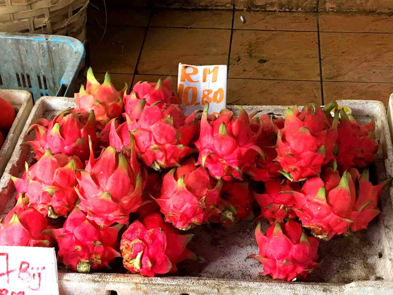 Draschenfrucht auf dem Markt in Kuching