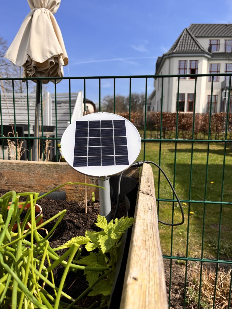 Solarpanel im Garten