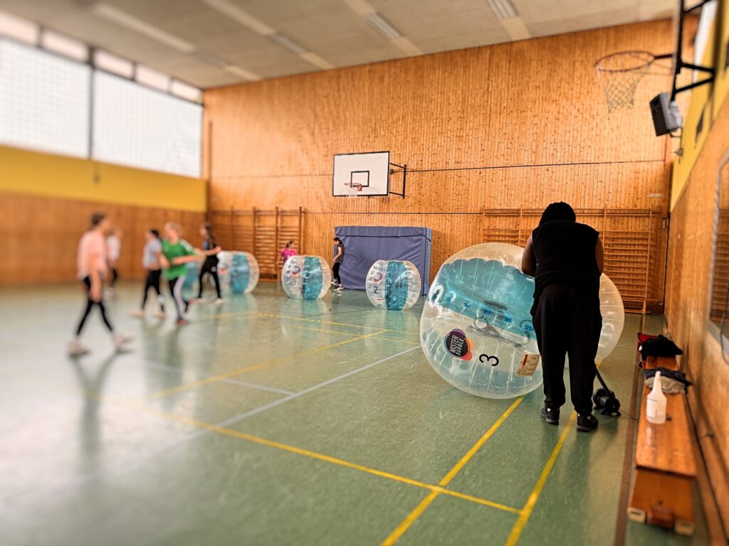 Die Bubbles werden aufgeblasen